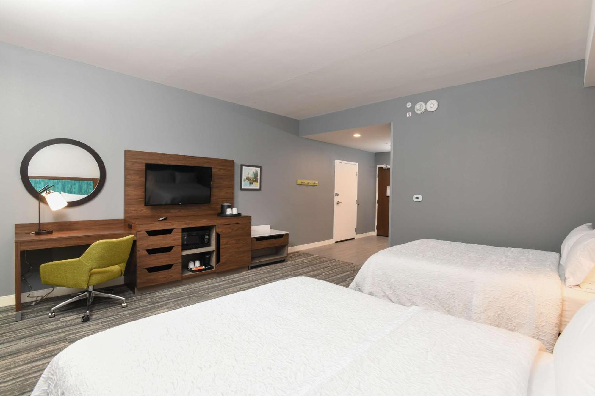 Hampton Inn & Suites Cincinnati Liberty Township West Chester Exterior foto
